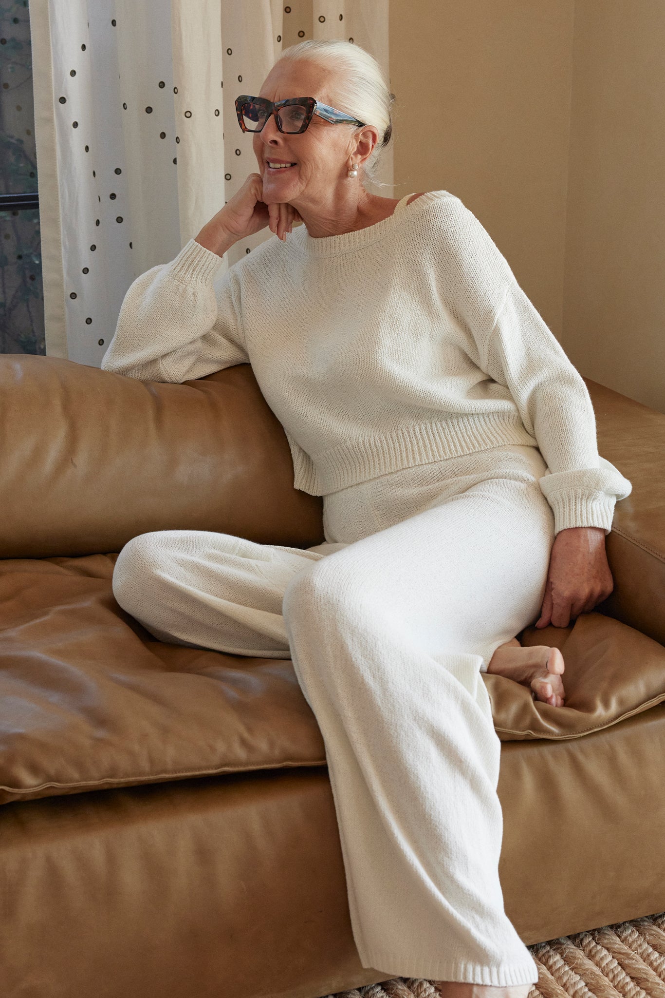 Brampton Island Sweater - White - Image 2