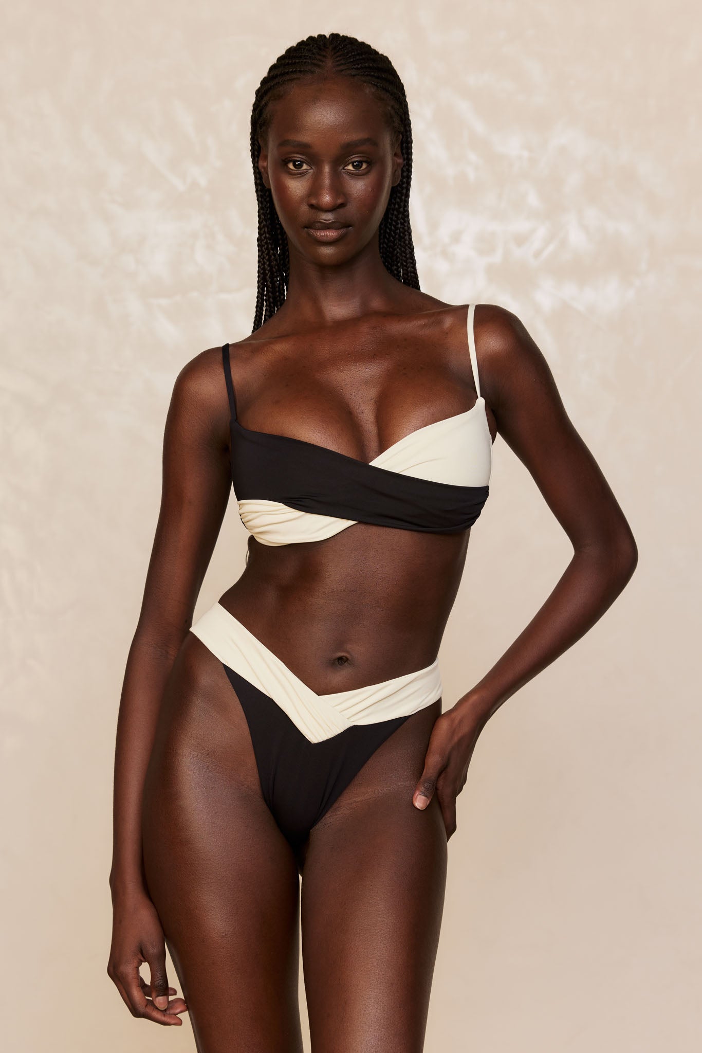 Bordeaux Top - Black/Ivory - Image 4