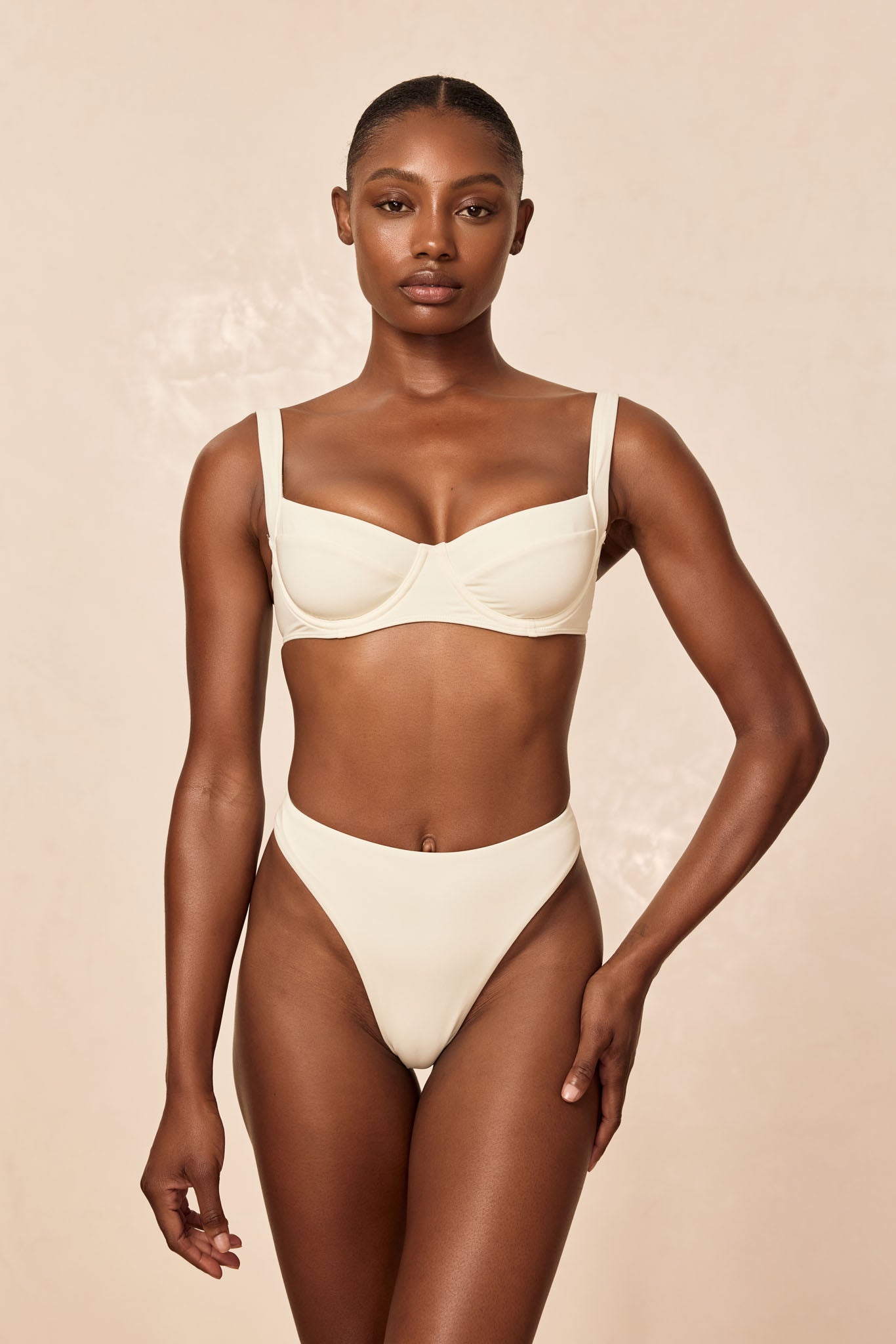 Capri Thong - Ivory - Image 4